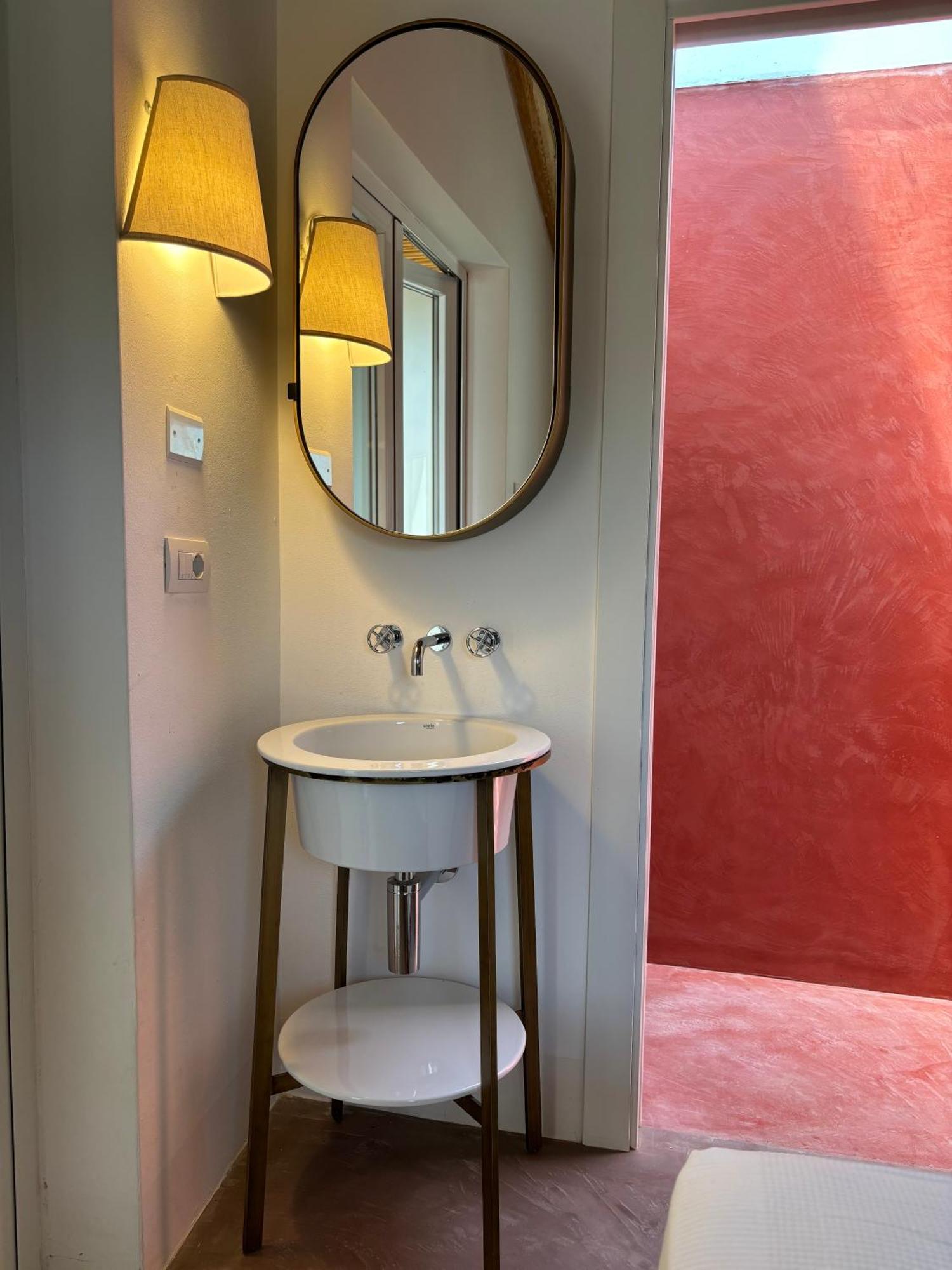 Alora Boutique Suites 레체 외부 사진