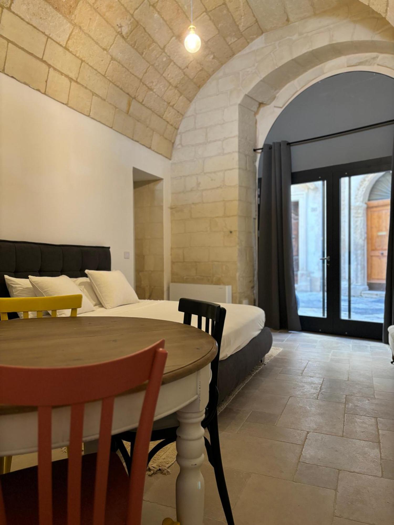 Alora Boutique Suites 레체 외부 사진